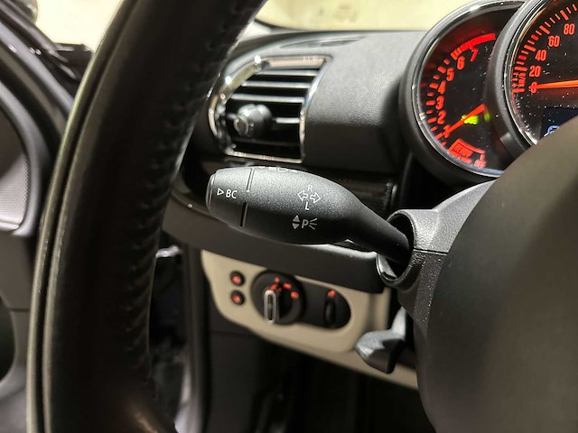 Mini clubman cooper s pepper serious business 2.0 192pk 2017, j-141-hr - afbeelding 12 van  26