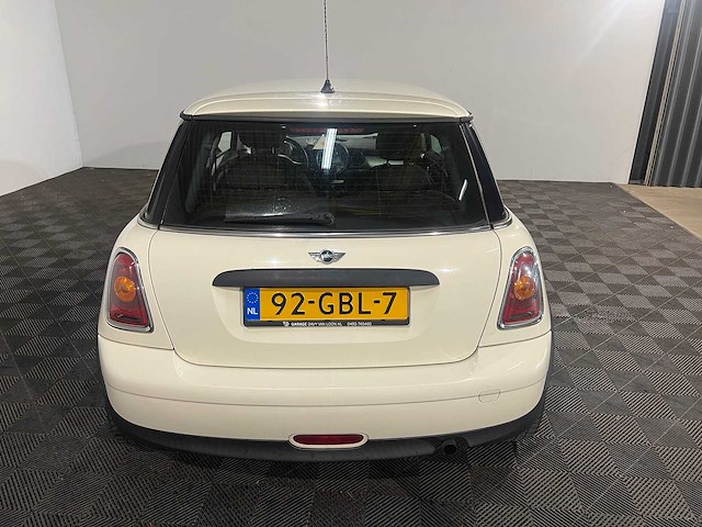 Mini cooper 1.4 one, 92-gbl-7 - afbeelding 12 van  17