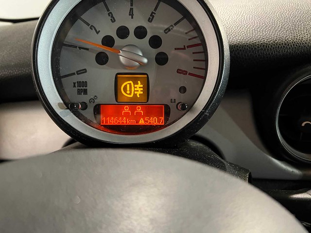 Mini cooper 1.4 one anniversary, p-327-lx - afbeelding 2 van  11