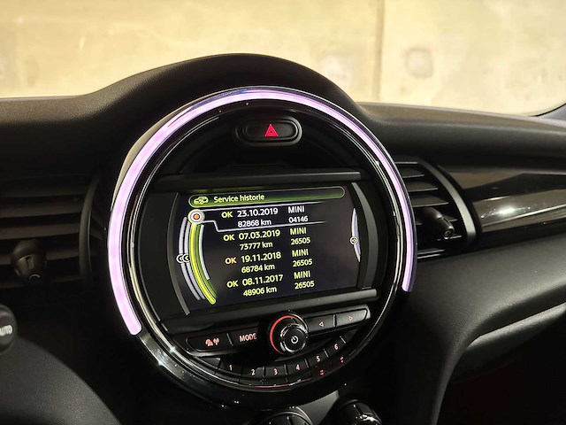 Mini cooper 1.5 136pk 2014, j-119-rv - afbeelding 33 van  39