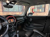 Mini cooper 1.5 business 136pk 2016 (origineel-nl), kr-270-j - afbeelding 11 van  40