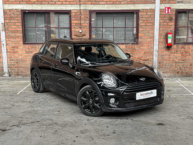 Mini cooper 1.5 business 136pk 2016 (origineel-nl), kr-270-j - afbeelding 38 van  40