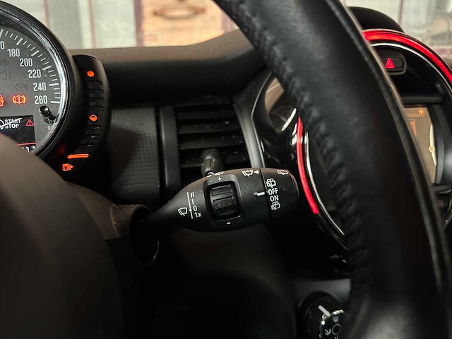 Mini cooper 1.5 business 136pk 2016 (origineel-nl), kr-270-j - afbeelding 13 van  29