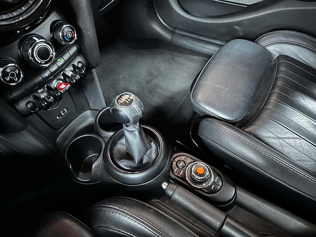 Mini cooper 1.5 business 136pk 2016 (origineel-nl), kr-270-j - afbeelding 14 van  29