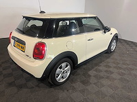 Mini cooper 1.5 one d business, t-399-nn - afbeelding 9 van  13