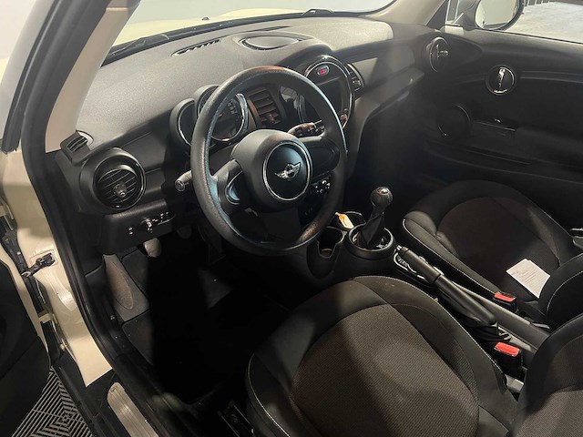 Mini cooper 1.5 one d business, t-399-nn - afbeelding 12 van  13