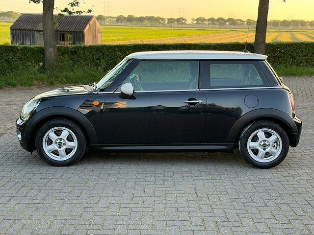 Mini cooper 1.6 11-xl-gj - afbeelding 2 van  17
