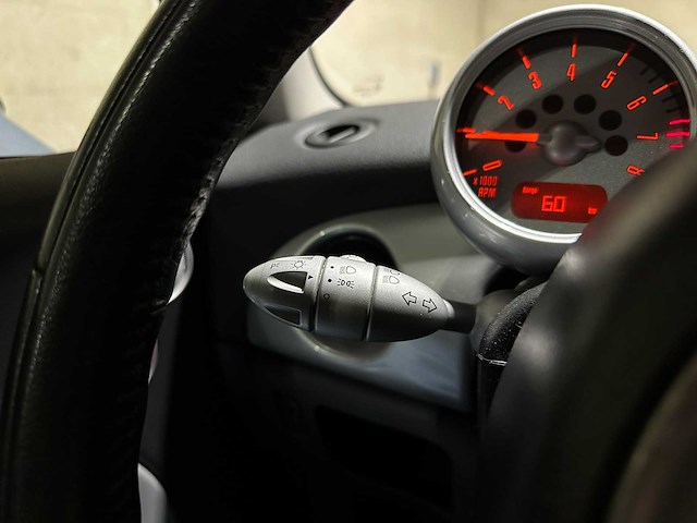 Mini cooper 1.6 chili 114pk 2005, 57-hnl-4 - afbeelding 16 van  48