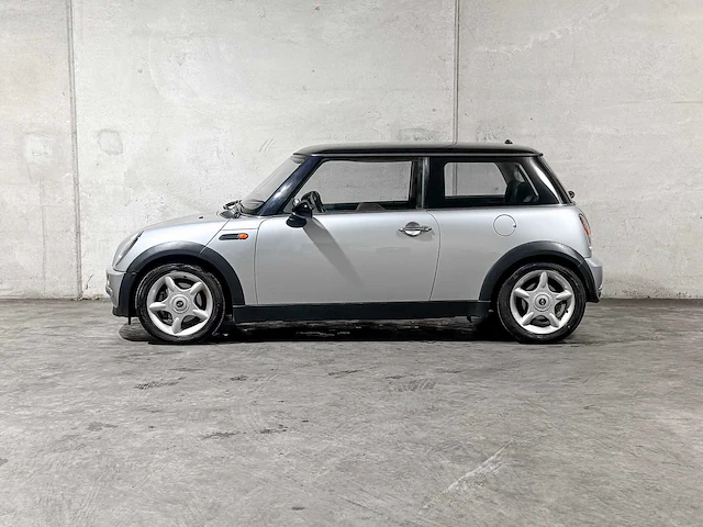 Mini cooper 1.6 chili 116pk 2004, 27-xtl-3 youngtimer - afbeelding 7 van  42