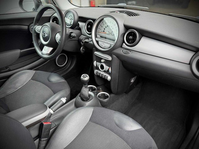 Mini cooper 1.6 chili 66-tv-gx - afbeelding 7 van  23