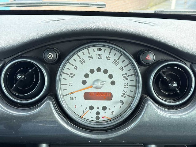 Mini cooper 1.6 one | 19-jgg-5 i - afbeelding 2 van  25