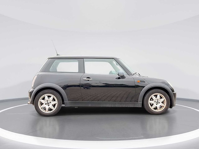 Mini cooper 1.6 one | 19-jgg-5 i - afbeelding 8 van  25