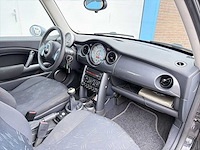 Mini cooper 1.6 one | 19-jgg-5 i - afbeelding 17 van  25