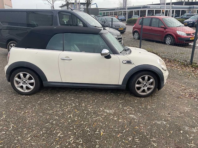 Mini cooper 2009 cabrio personenauto - afbeelding 14 van  19
