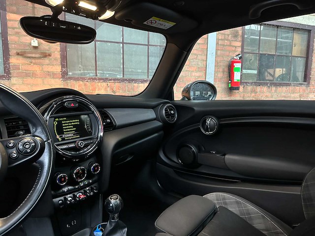 Mini cooper business 1.5 136pk 2016 (origineel-nl), jf-468-b - afbeelding 10 van  37