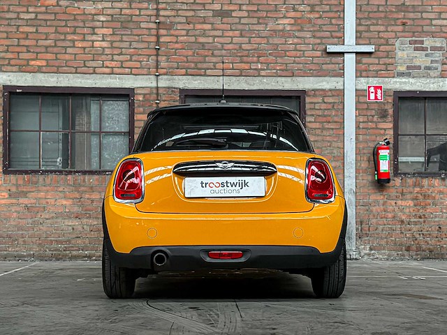 Mini cooper business 1.5 136pk 2016 (origineel-nl), jf-468-b - afbeelding 3 van  37