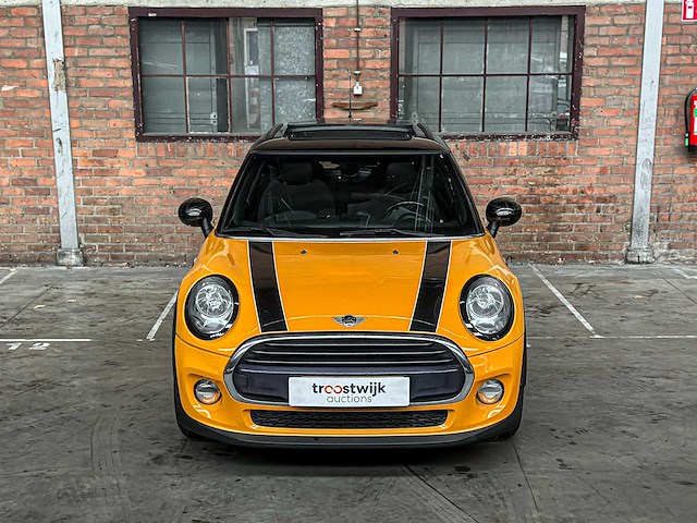 Mini cooper business 1.5 136pk 2016 (origineel-nl), jf-468-b - afbeelding 33 van  37