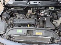 Mini cooper cabriolet | benzine | kenteken: 08-gld-8 - afbeelding 16 van  32