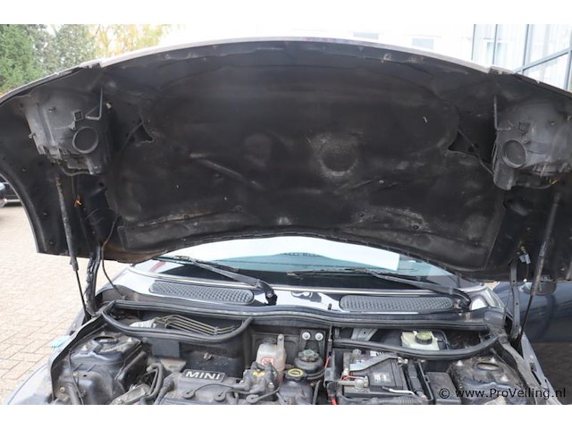 Mini cooper cabriolet | benzine | kenteken: 08-gld-8 - afbeelding 19 van  32