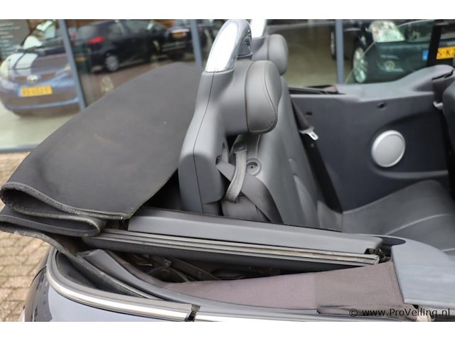 Mini cooper cabriolet | benzine | kenteken: 08-gld-8 - afbeelding 24 van  32