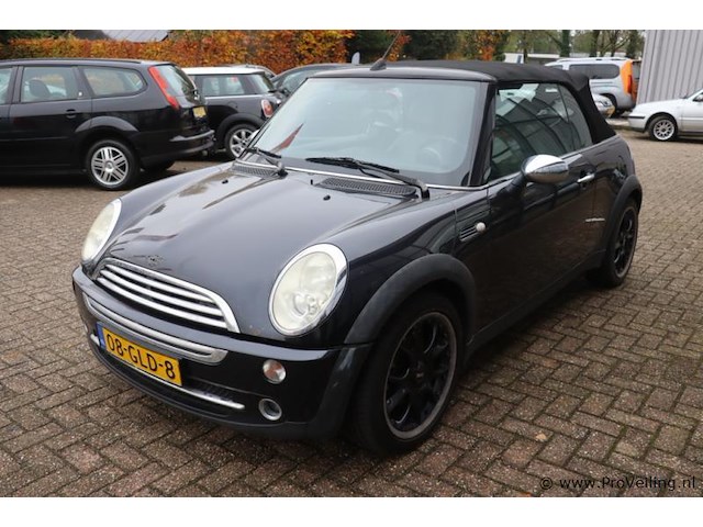 Mini cooper cabriolet | benzine | kenteken: 08-gld-8 - afbeelding 23 van  32