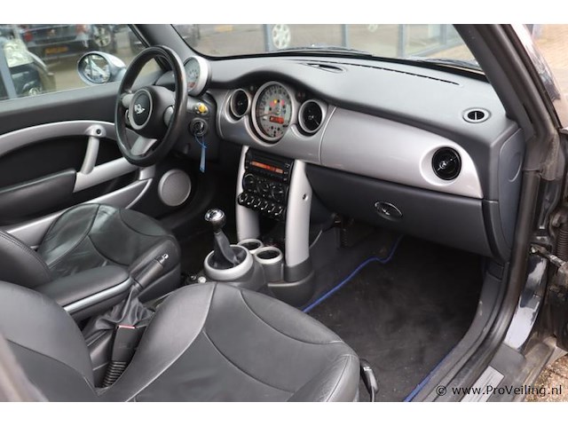 Mini cooper cabriolet | benzine | kenteken: 08-gld-8 - afbeelding 6 van  32