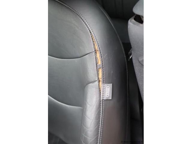 Mini cooper cabriolet | benzine | kenteken: 08-gld-8 - afbeelding 10 van  32