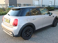 Mini cooper camden edition 1.5 benzine automaat met kenteken s-891-gg. datum eerste toelating 18-1-2023. - afbeelding 8 van  14
