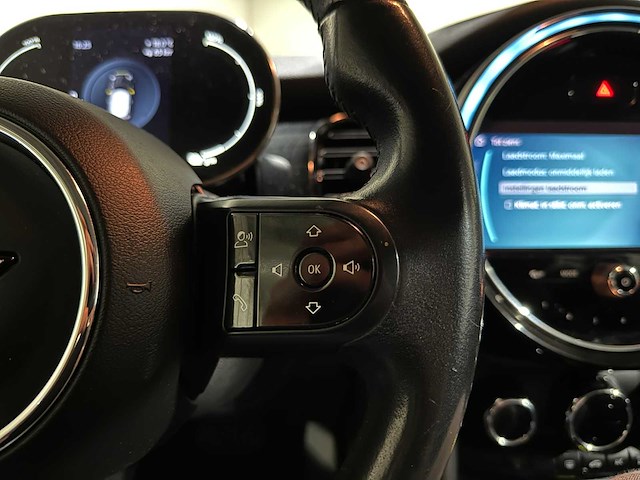 Mini cooper electric essential 33 kwh 184pk 2021 f56 (origineel-nl), l-232-dh - afbeelding 15 van  37