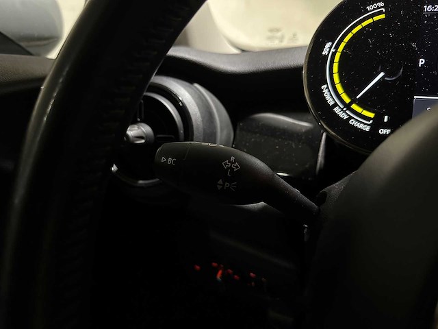 Mini cooper electric essential 33 kwh 184pk 2021 f56 (origineel-nl), l-232-dh - afbeelding 17 van  37