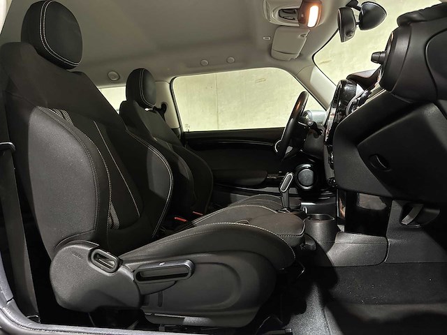 Mini cooper electric essential 33 kwh 184pk 2021 f56 (origineel-nl), l-232-dh - afbeelding 28 van  37