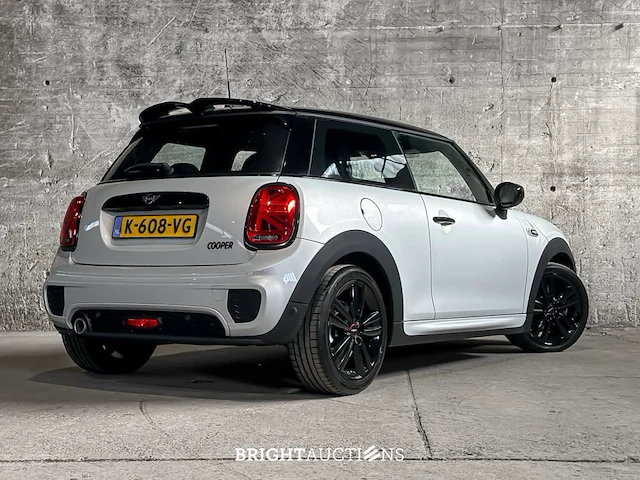 Mini cooper mini dalston edition jcw 1.5 136pk 2021 (origineel-nl + 1e eigenaar), k-608-vg - afbeelding 4 van  40