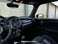 Mini cooper mini dalston edition jcw 1.5 136pk 2021 (origineel-nl + 1e eigenaar), k-608-vg - afbeelding 17 van  40