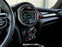 Mini cooper mini dalston edition jcw 1.5 136pk 2021 (origineel-nl + 1e eigenaar), k-608-vg - afbeelding 24 van  40