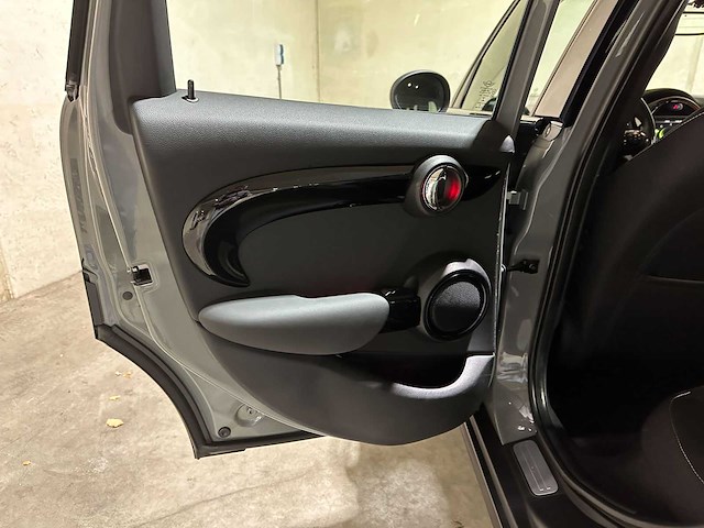 Mini cooper pepper business 1.5 136pk 2014, j-119-rv - afbeelding 24 van  40