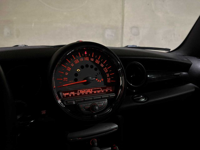 Mini cooper s -automaat- 1.6 174pk 2010, 29-ldd-3 - afbeelding 16 van  26