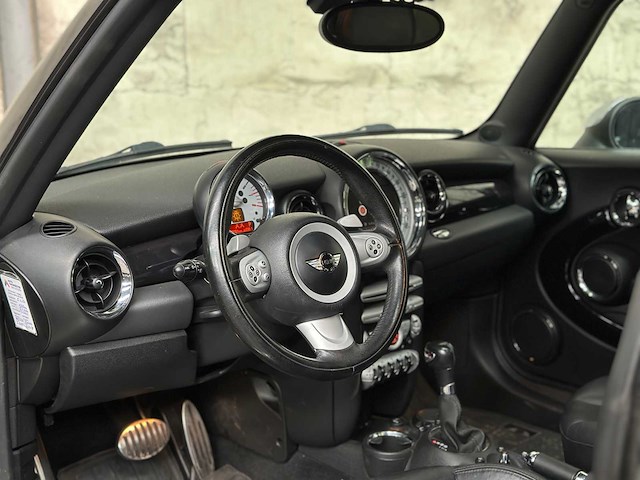 Mini cooper s 1.6 163pk 2007 (automaat), rv-667-n - afbeelding 9 van  35