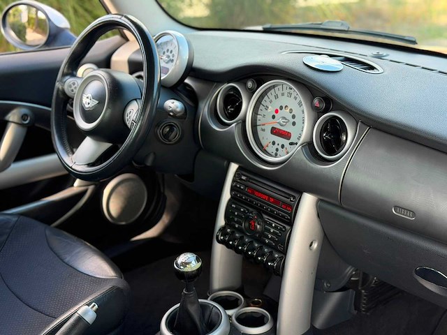Mini cooper s 1.6 3 deurs 7-sfd-96 - afbeelding 2 van  10