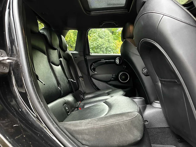 Mini 5-deurs 2.0 cooper s chili serious business 192pk 2015, sk-015-d - afbeelding 34 van  47