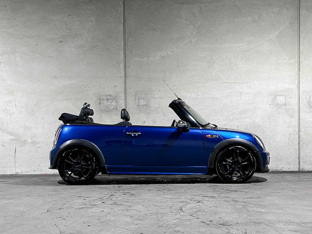 Mini cooper s cabrio 1.6 170pk 2004, 52-zn-rb - afbeelding 4 van  45