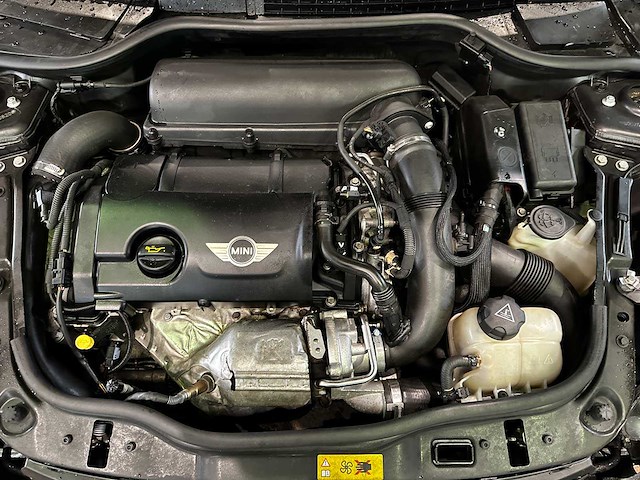 Mini cooper s cabriolet 1.6 184pk 2014 automaat (origineel-nl), 3-tjp-74 - afbeelding 28 van  37