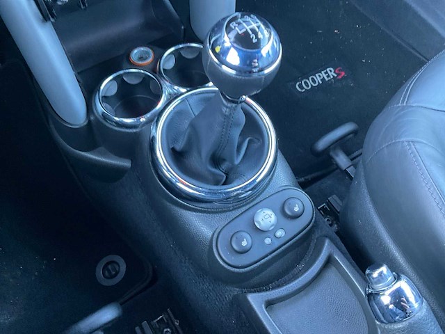 Mini cooper s john cooper works jcw cabrio personenauto, 211 pk - afbeelding 9 van  43