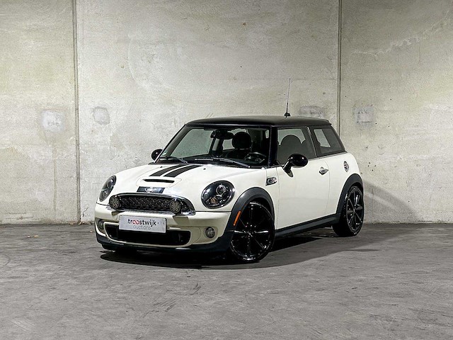 Mini cooper s westminster 1.6 215pk 2013, n-563-vk - afbeelding 12 van  45