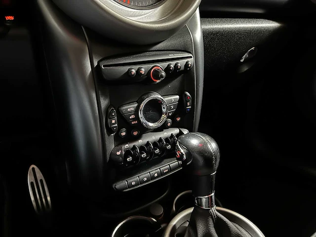 Mini countryman 1.6 cooper s all4 181pk 2011 (automaat), hn-882-r - afbeelding 25 van  49