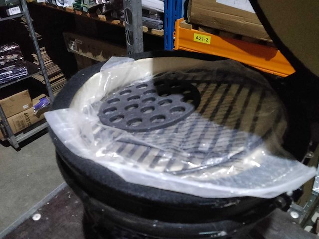Mini kamado houtskool bbq met standaard - afbeelding 4 van  8