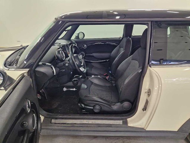 Mini mini - 1.6 cooper s chili; 01-hxz-5 - afbeelding 2 van  7