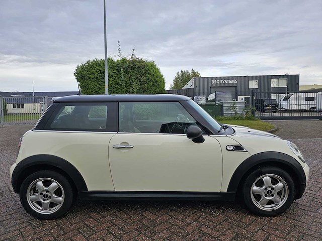 Mini mini 1.4 one anniversary mk ii, 08-krd-5 - afbeelding 19 van  22