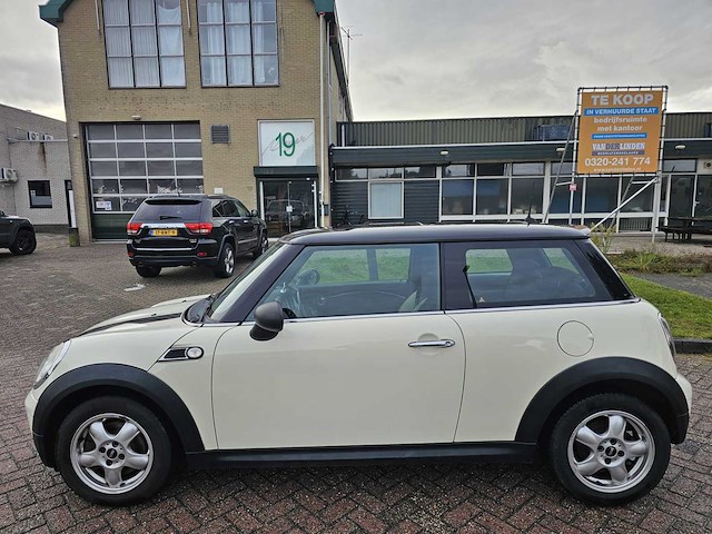 Mini mini 1.4 one anniversary mk ii, 08-krd-5 - afbeelding 20 van  22