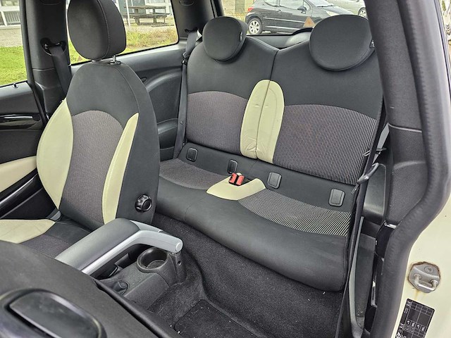 Mini mini 1.4 one anniversary mk ii, 08-krd-5 - afbeelding 18 van  22