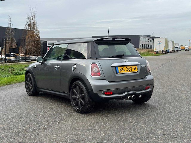 Mini mini 1.6 cooper s chili 2009 | rg-267-h iaw - afbeelding 18 van  25